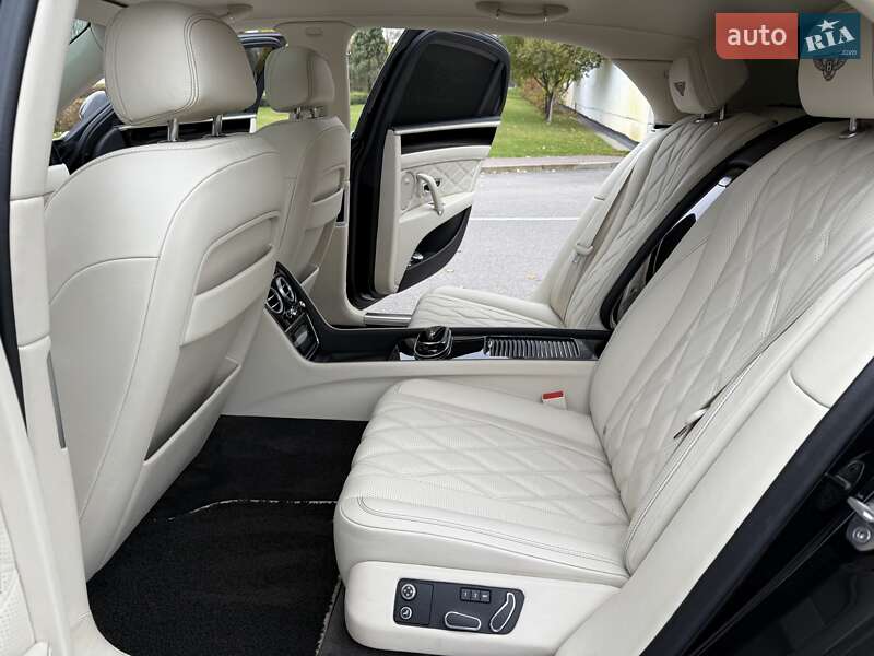 Седан Bentley Flying Spur 2013 в Киеве фото 65 Седан Bentley Flying Spur 2013 в Киеве