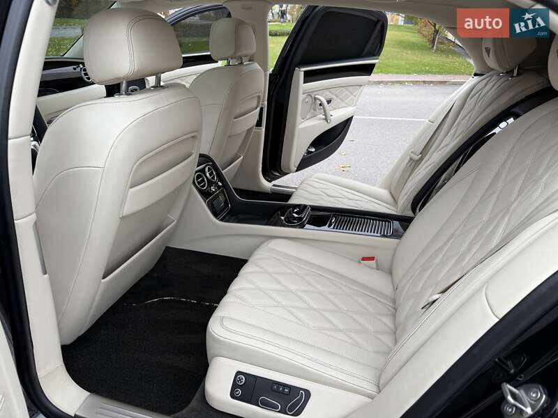 Седан Bentley Flying Spur 2013 в Киеве фото 66 Седан Bentley Flying Spur 2013 в Киеве