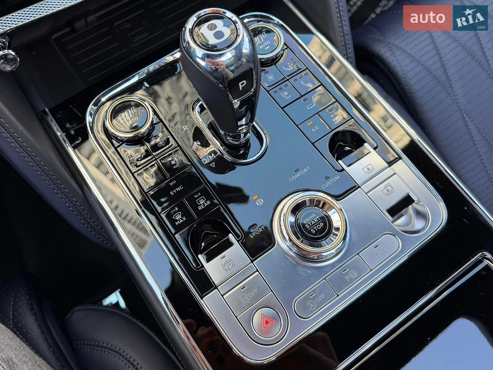 2022 Bentley Flying Spur - мініатюра 88