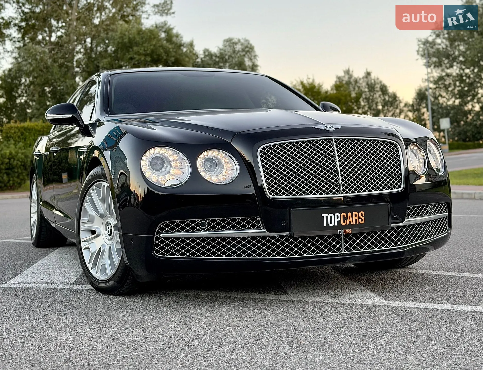 2013 Bentley Flying Spur - мініатюра 26