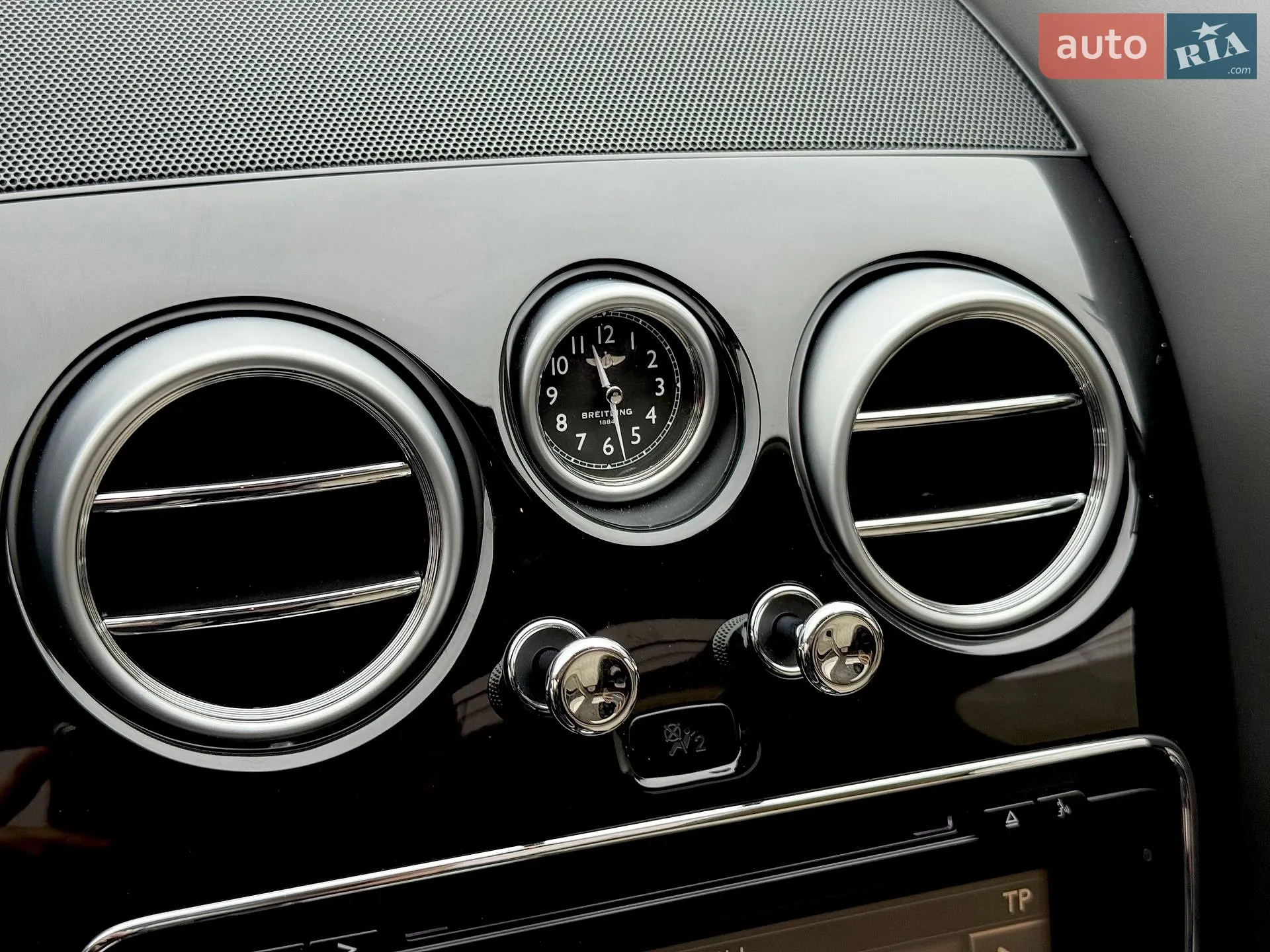 2013 Bentley Flying Spur - мініатюра 81