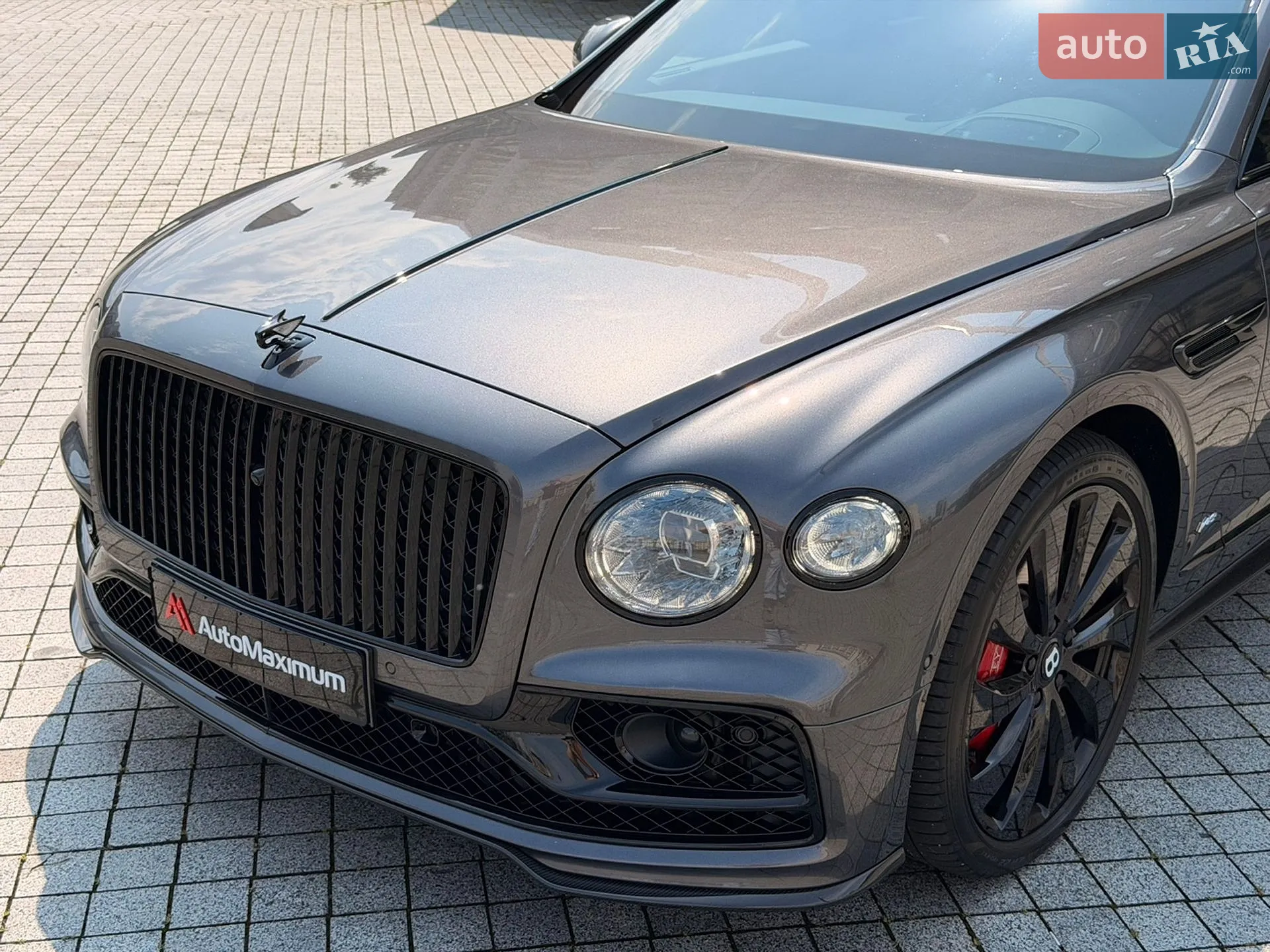 2021 Bentley Flying Spur - мініатюра 13