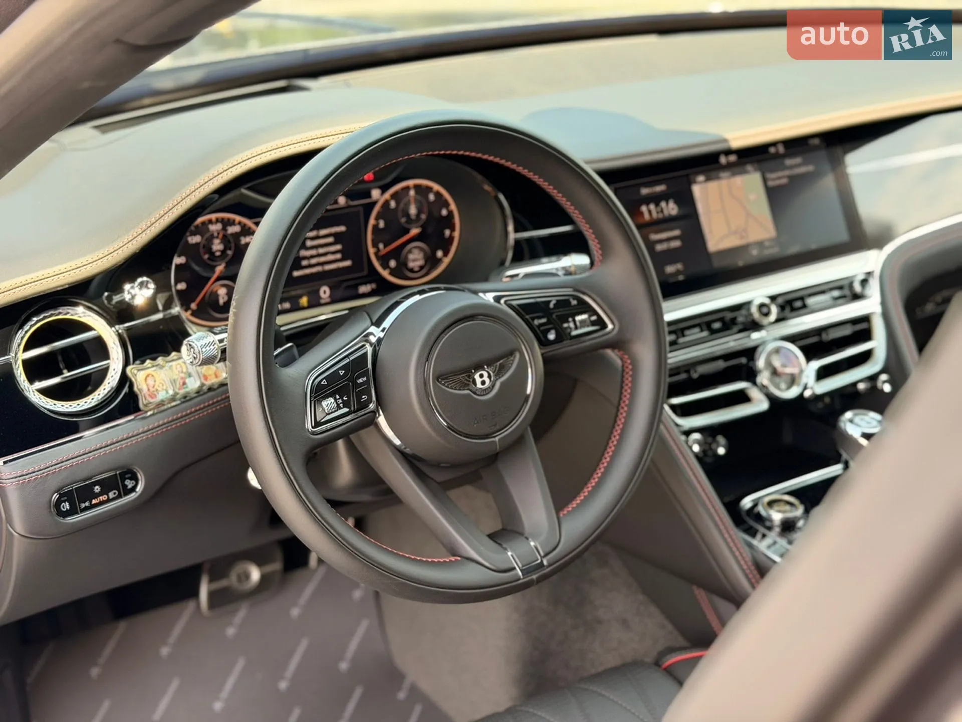 2021 Bentley Flying Spur - мініатюра 26