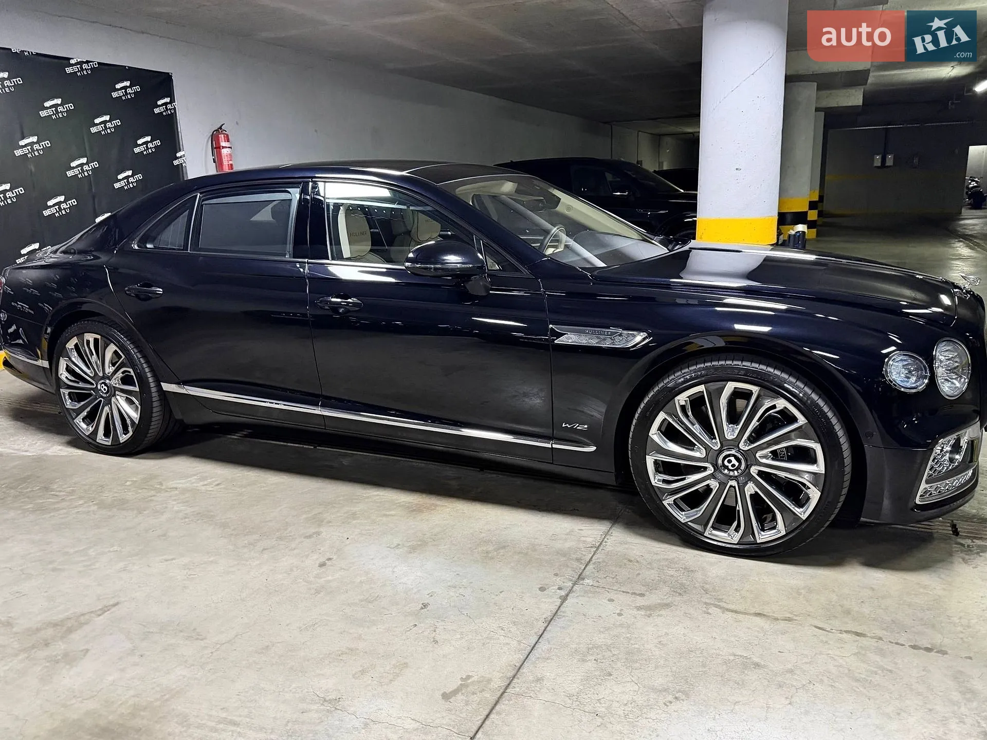 2020 Bentley Flying Spur - мініатюра 8
