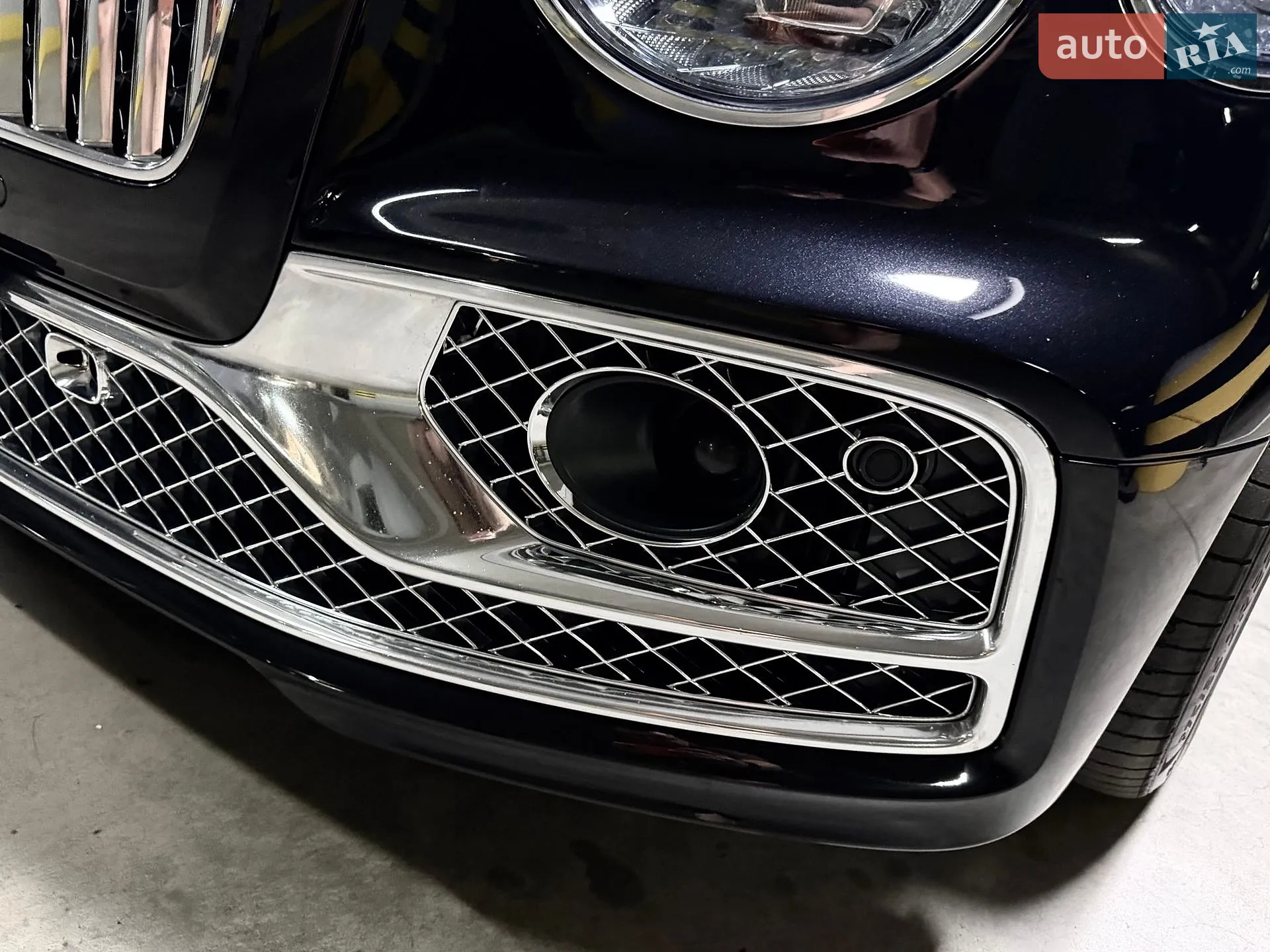 2020 Bentley Flying Spur - мініатюра 28