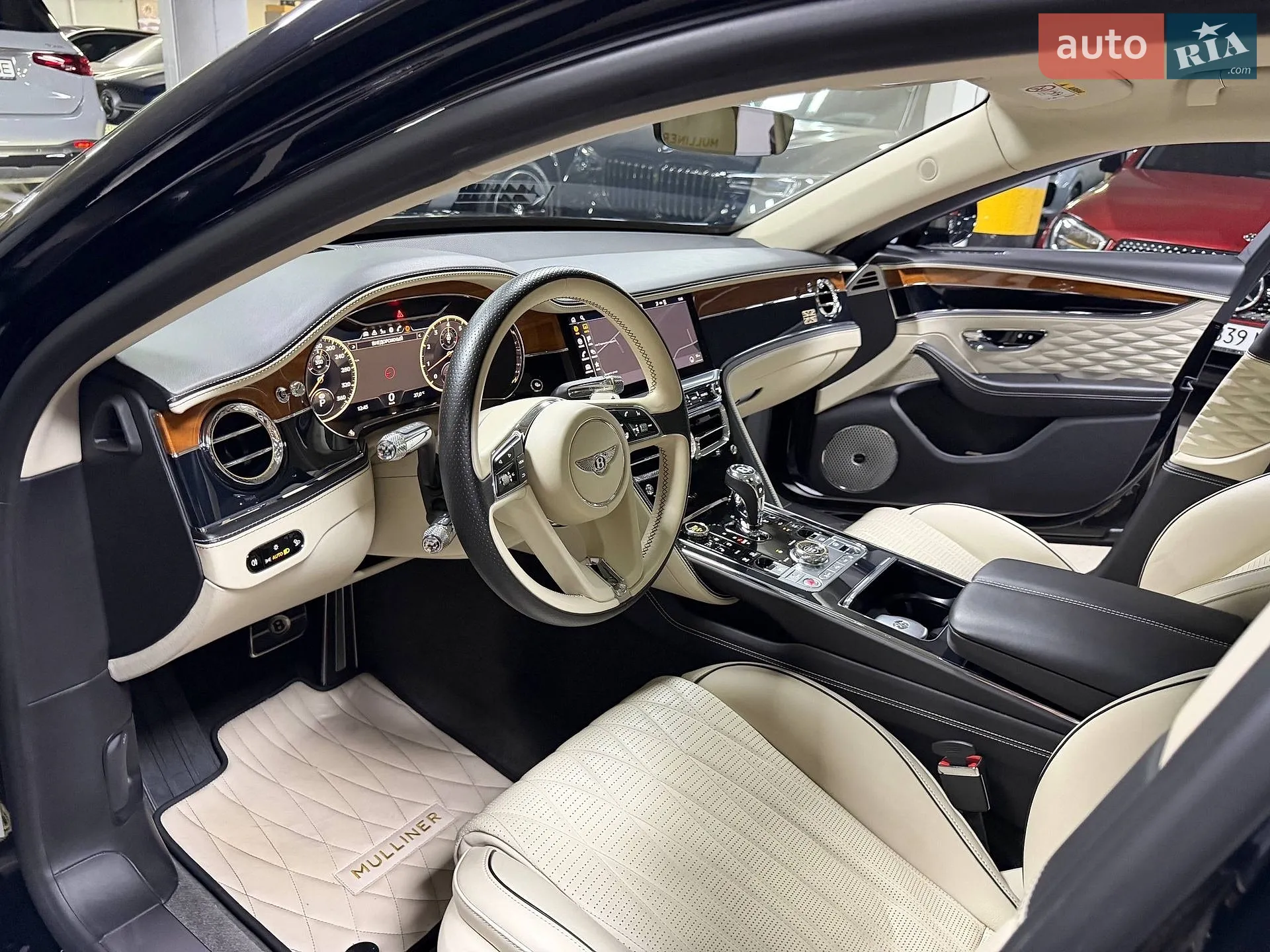 2020 Bentley Flying Spur - мініатюра 44