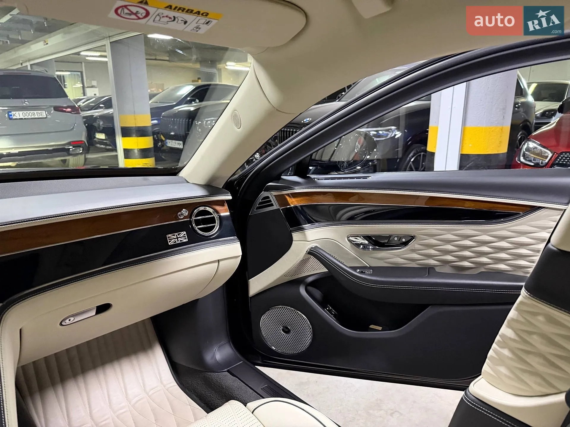 2020 Bentley Flying Spur - мініатюра 84