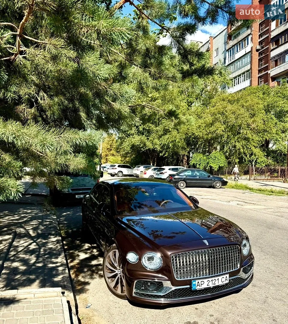 2021 Bentley Flying Spur - мініатюра 38