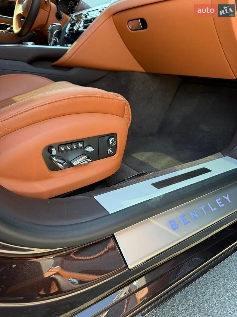 2021 Bentley Flying Spur - мініатюра 93