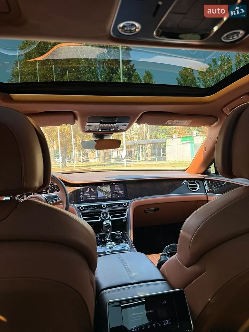 2021 Bentley Flying Spur - мініатюра 107