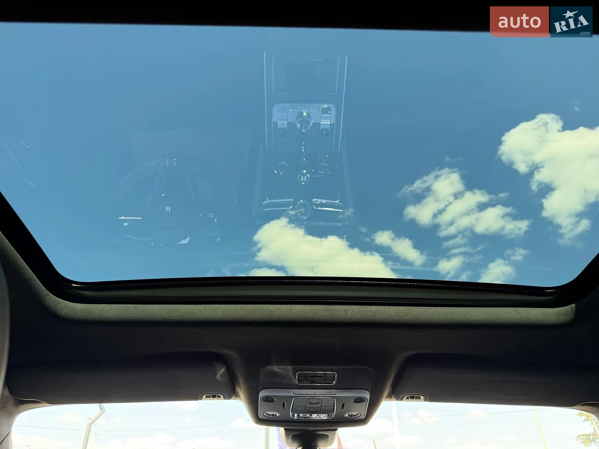 2023 Bentley Flying Spur - мініатюра 42