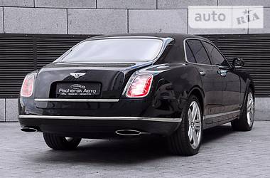 Седан Bentley Mulsanne 2012 в 