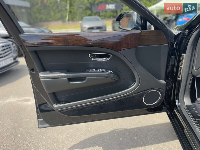 Седан Bentley Mulsanne 2013 в Киеве фото 5 Седан Bentley Mulsanne 2013 в Киеве