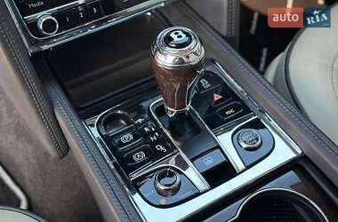 Седан Bentley Mulsanne 2015 в 