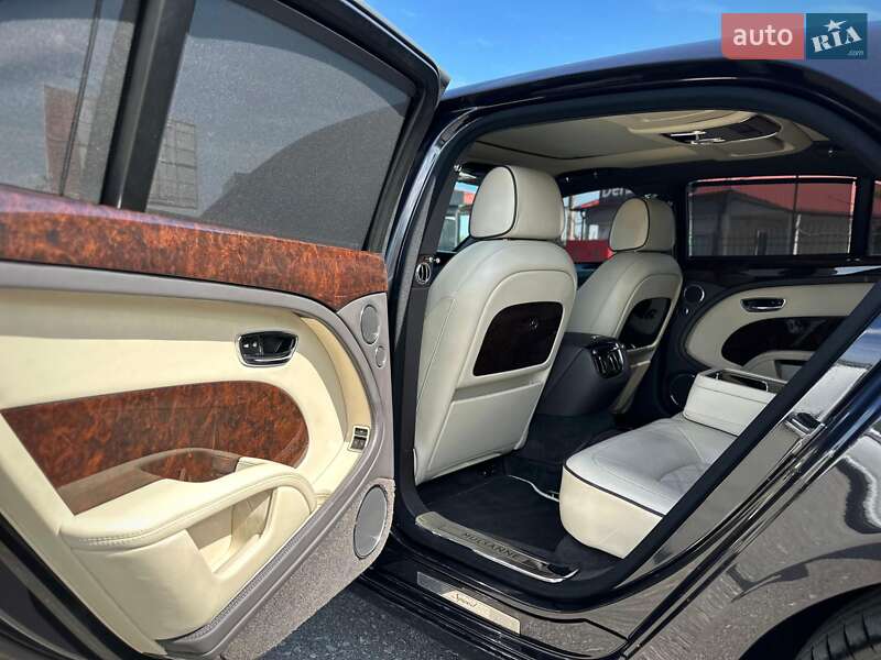 Седан Bentley Mulsanne 2015 в Киеве фото 56 Седан Bentley Mulsanne 2015 в Киеве