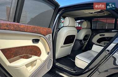 Седан Bentley Mulsanne 2015 в 