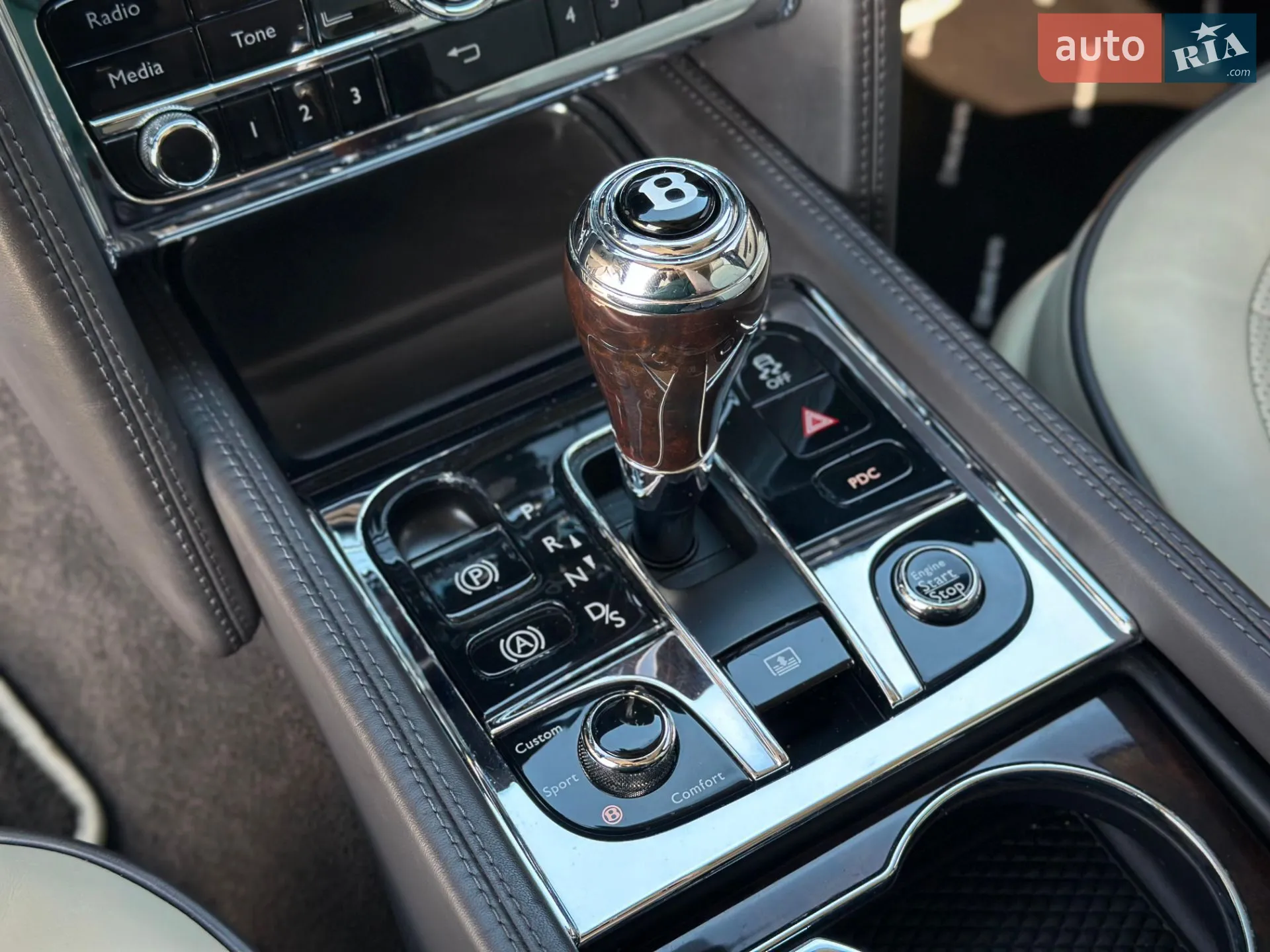 2015 Bentley Mulsanne - мініатюра 38