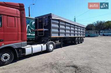 Самосвал полуприцеп Berger N32 2004 в Днепре