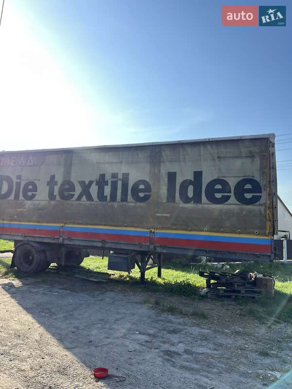 Бортовой полуприцеп Berger SCS 1980 в Городке