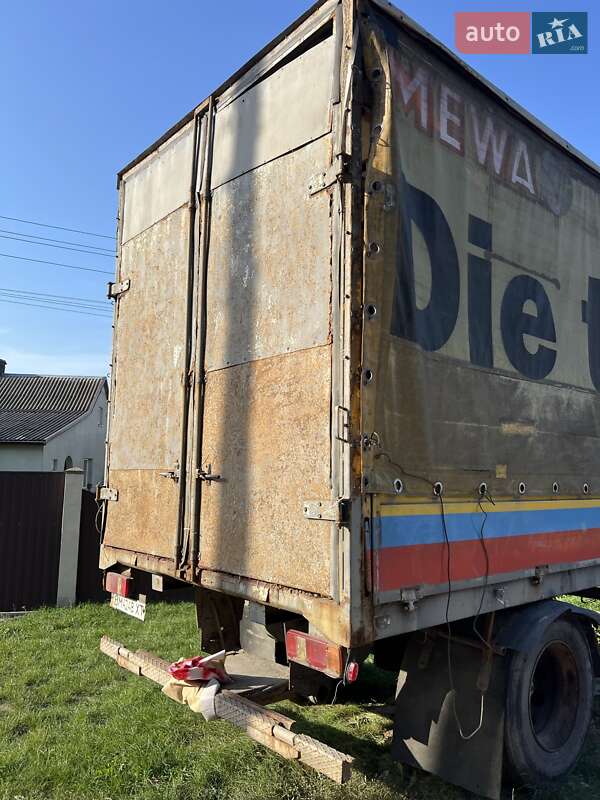 Бортовой полуприцеп Berger SCS 1980 в Городке