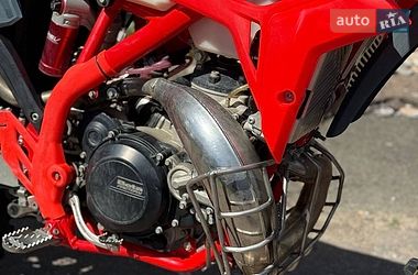 Мотоцикл Позашляховий (Enduro) Beta RR 2T 2025 в Києві фото 5 Мотоцикл Позашляховий (Enduro) Beta RR 2T 2025 в Києві