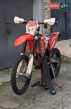 Мотоцикл Позашляховий (Enduro) Beta RR 4T 2021 в Рівному