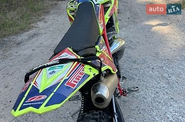 Мотоцикл Внедорожный (Enduro) Beta XTrainer 2019 в Днепре фото 8 Мотоцикл Внедорожный (Enduro) Beta XTrainer 2019 в Днепре