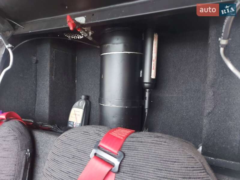 Самолёт Bingo 582 2003 в Каменец-Подольском