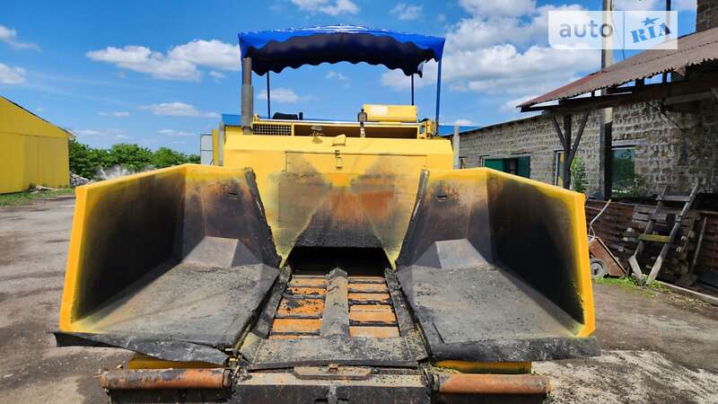 Асфальтоукладчик Bitelli BB-681 2003 в Павлограде фото 8 Асфальтоукладчик Bitelli BB-681 2003 в Павлограде