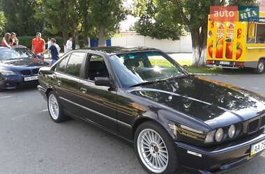 Седан BMW-Alpina B10 1989 в 