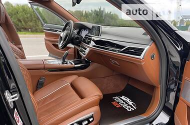 Седан BMW-Alpina B3 2018 в 