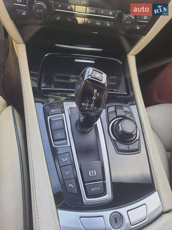 Седан BMW-Alpina B7 2010 в Староконстантинове