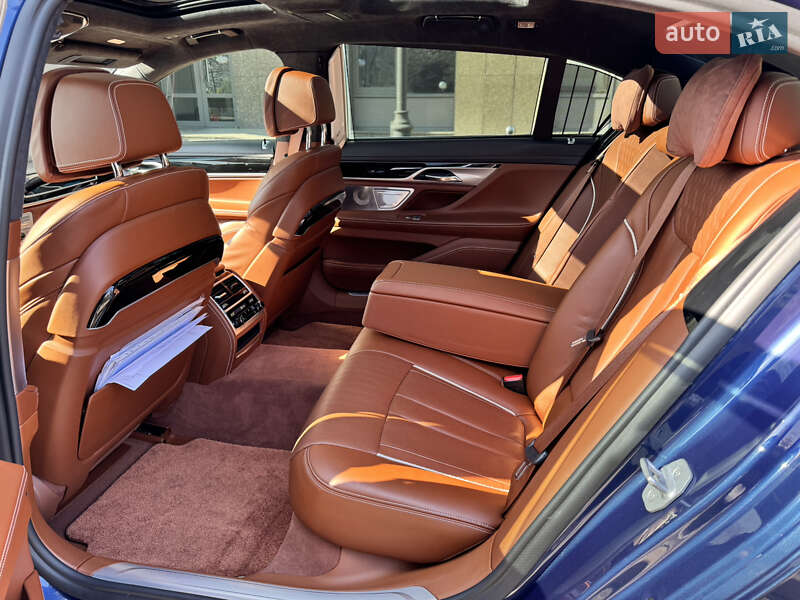 Седан BMW-Alpina B7 2017 в Києві