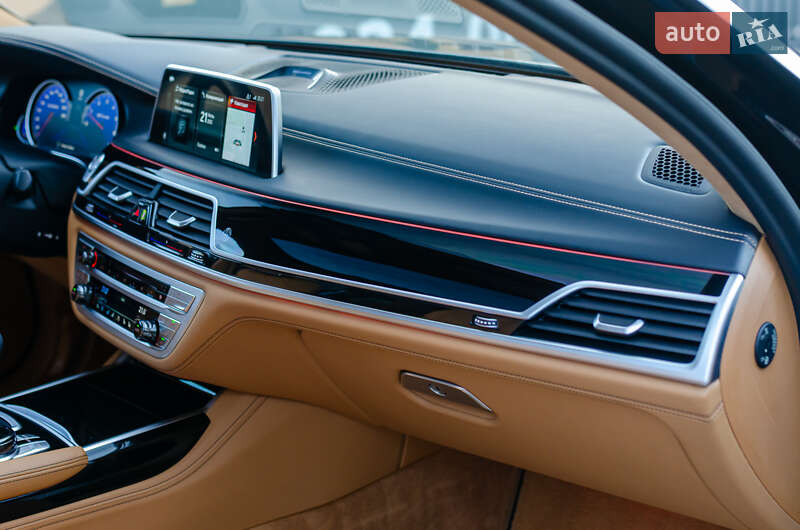 Седан BMW-Alpina B7 2018 в Києві