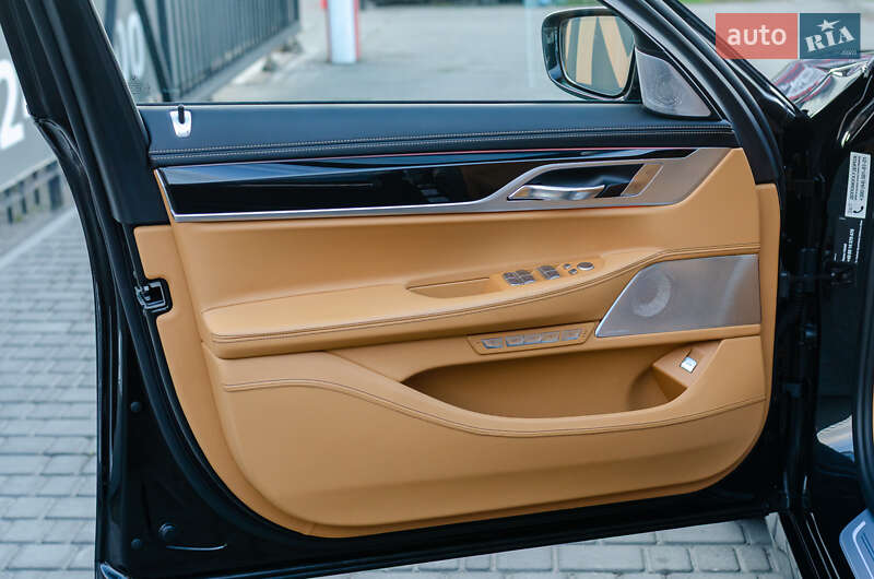 Седан BMW-Alpina B7 2018 в Києві