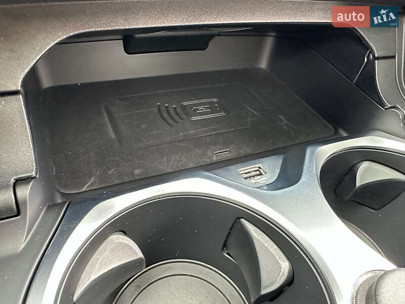 Купе BMW-Alpina B8 Gran Coupe 2021 в Киеве фото 65 Купе BMW-Alpina B8 Gran Coupe 2021 в Киеве