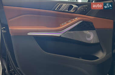 Позашляховик / Кросовер BMW-Alpina XB7 2022 в 