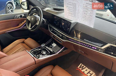 Позашляховик / Кросовер BMW-Alpina XB7 2022 в 
