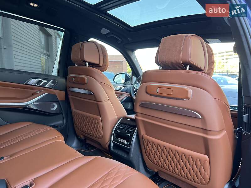 Позашляховик / Кросовер BMW-Alpina XB7 2024 в Києві