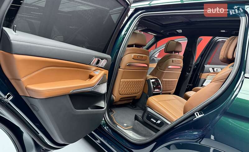 Внедорожник / Кроссовер BMW-Alpina XB7 2023 в Киеве фото 46 Внедорожник / Кроссовер BMW-Alpina XB7 2023 в Киеве