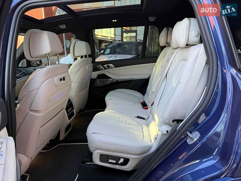 Внедорожник / Кроссовер BMW-Alpina XB7 2021 в Львове