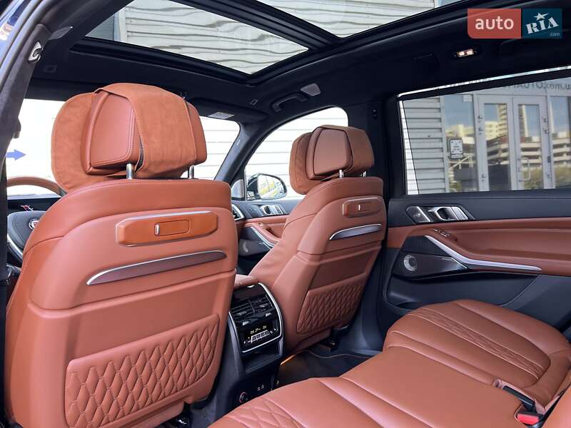 Позашляховик / Кросовер BMW-Alpina XB7 2024 в Києві фото 26 Позашляховик / Кросовер BMW-Alpina XB7 2024 в Києві