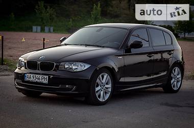 Хэтчбек BMW 1 Series 2010 в Киеве