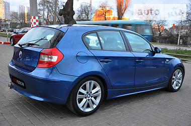 Хэтчбек BMW 1 Series 2006 в Одессе