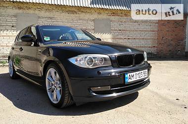 Хэтчбек BMW 1 Series 2009 в Житомире