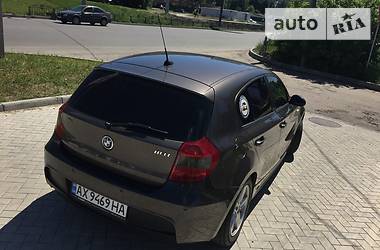 Хэтчбек BMW 1 Series 2005 в Харькове