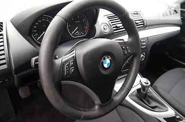 Хэтчбек BMW 1 Series 2008 в Ровно