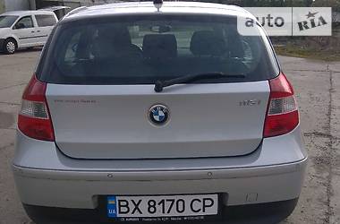 Хэтчбек BMW 1 Series 2006 в Нетешине