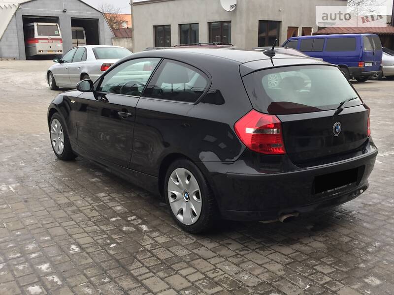Хетчбек BMW 1 Series 2009 в Рівному
