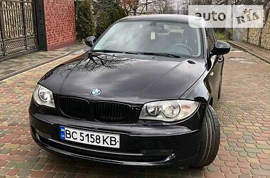 Хэтчбек BMW 1 Series 2011 в Львове